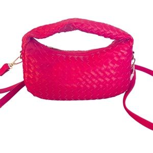 NWT Women’s Fuchsia Isobelle Woven Crossbody Vegan Leather Handbag